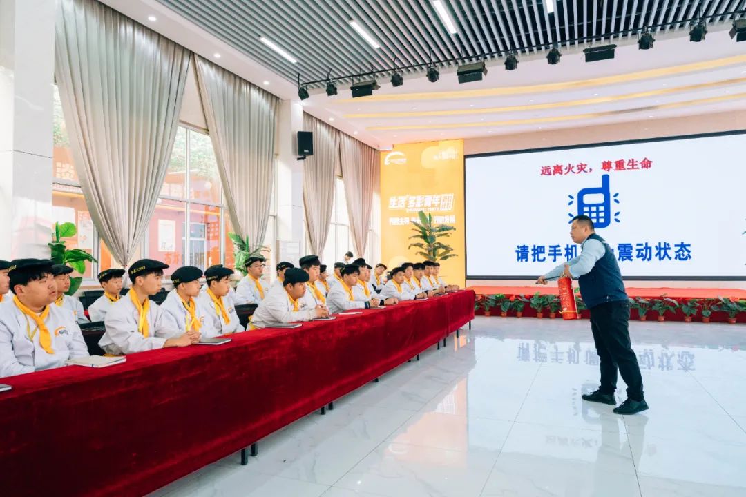 cf74f8ccaac9d385950d41598d9b26ff.jpg cf74f8ccaac9d385950d41598d9b26ff.jpg