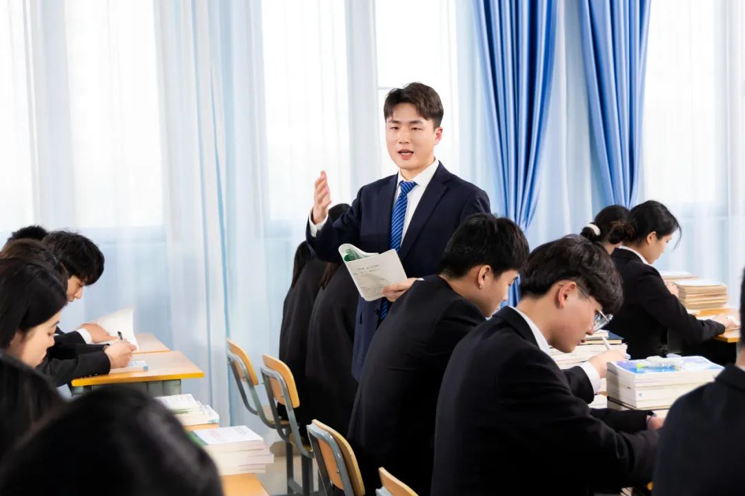 200多分，能上單招類烹飪學(xué)校嗎？