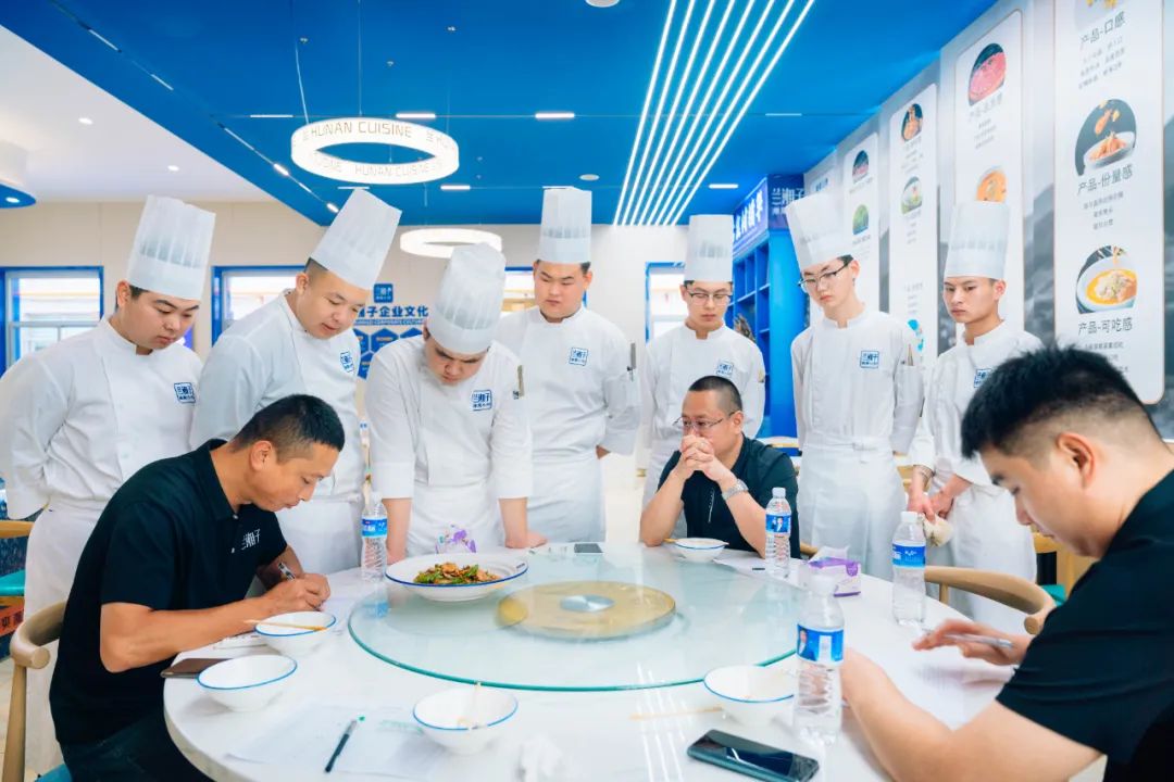 342926f61ae1c3c53ac7b628e5a73a44.jpg 342926f61ae1c3c53ac7b628e5a73a44.jpg