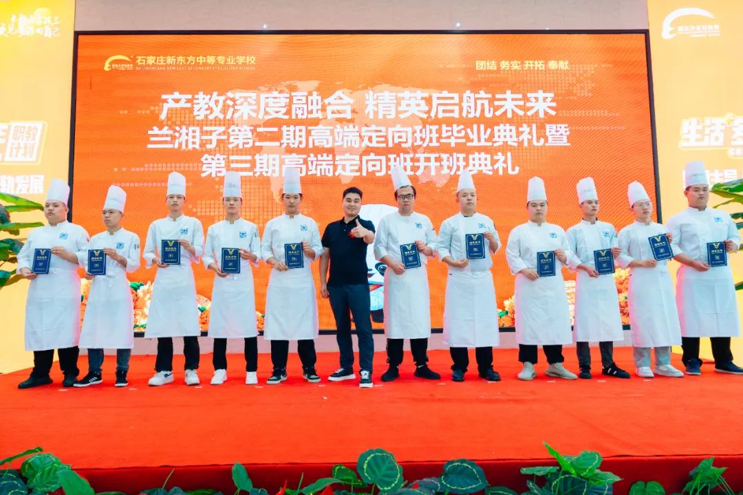 eec81e3e6add98e8b998e4f70fda2a30.jpg eec81e3e6add98e8b998e4f70fda2a30.jpg