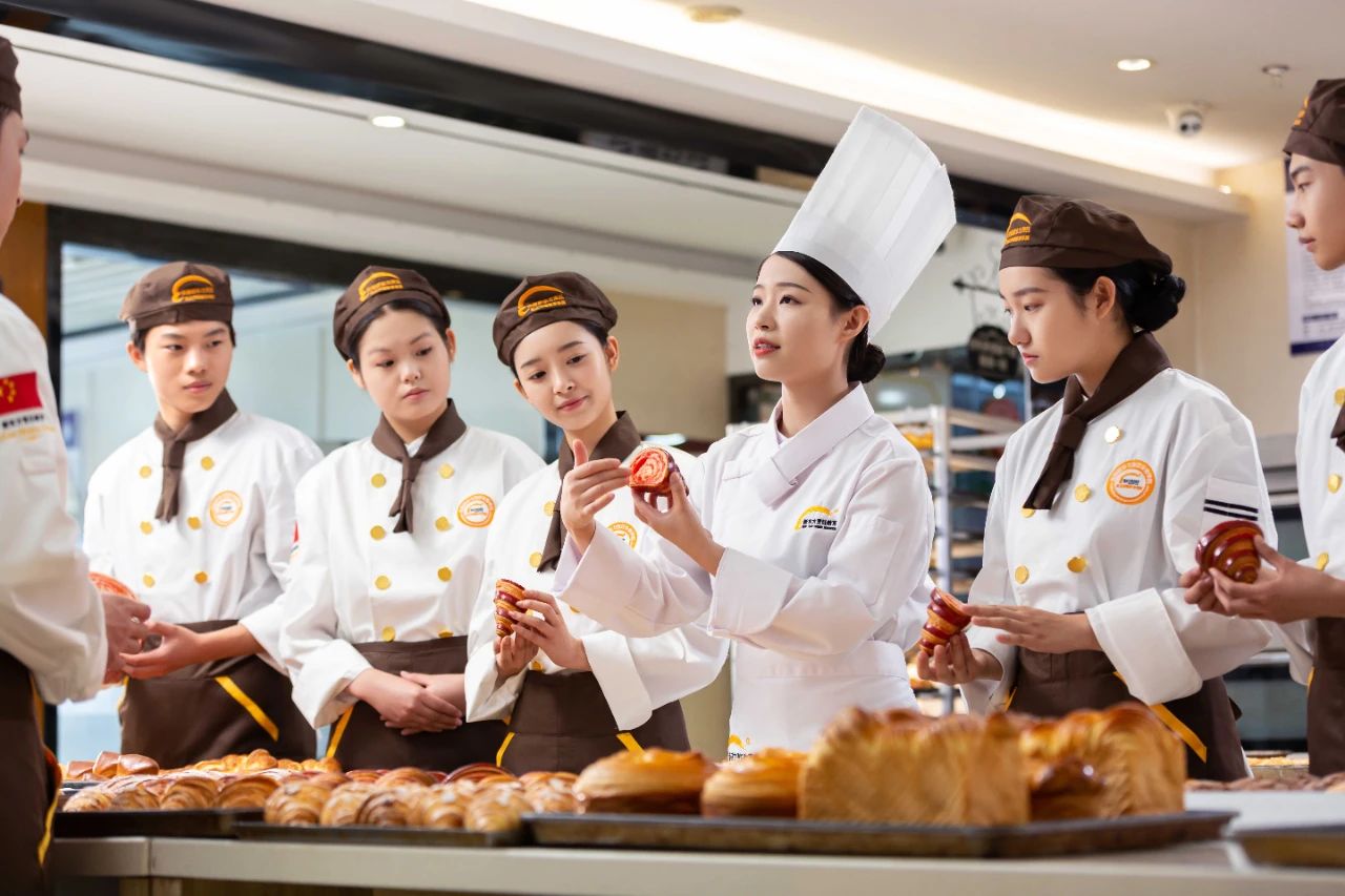 82a2ef738a43028954e0bbd41cc9a2eb.jpg 82a2ef738a43028954e0bbd41cc9a2eb.jpg