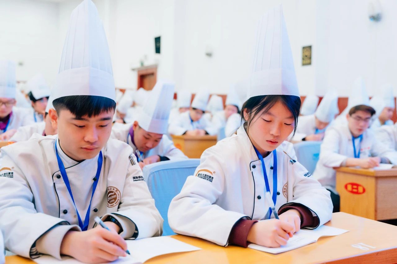 28ec04adc71d9d6291e48598e7c94357.jpg 28ec04adc71d9d6291e48598e7c94357.jpg