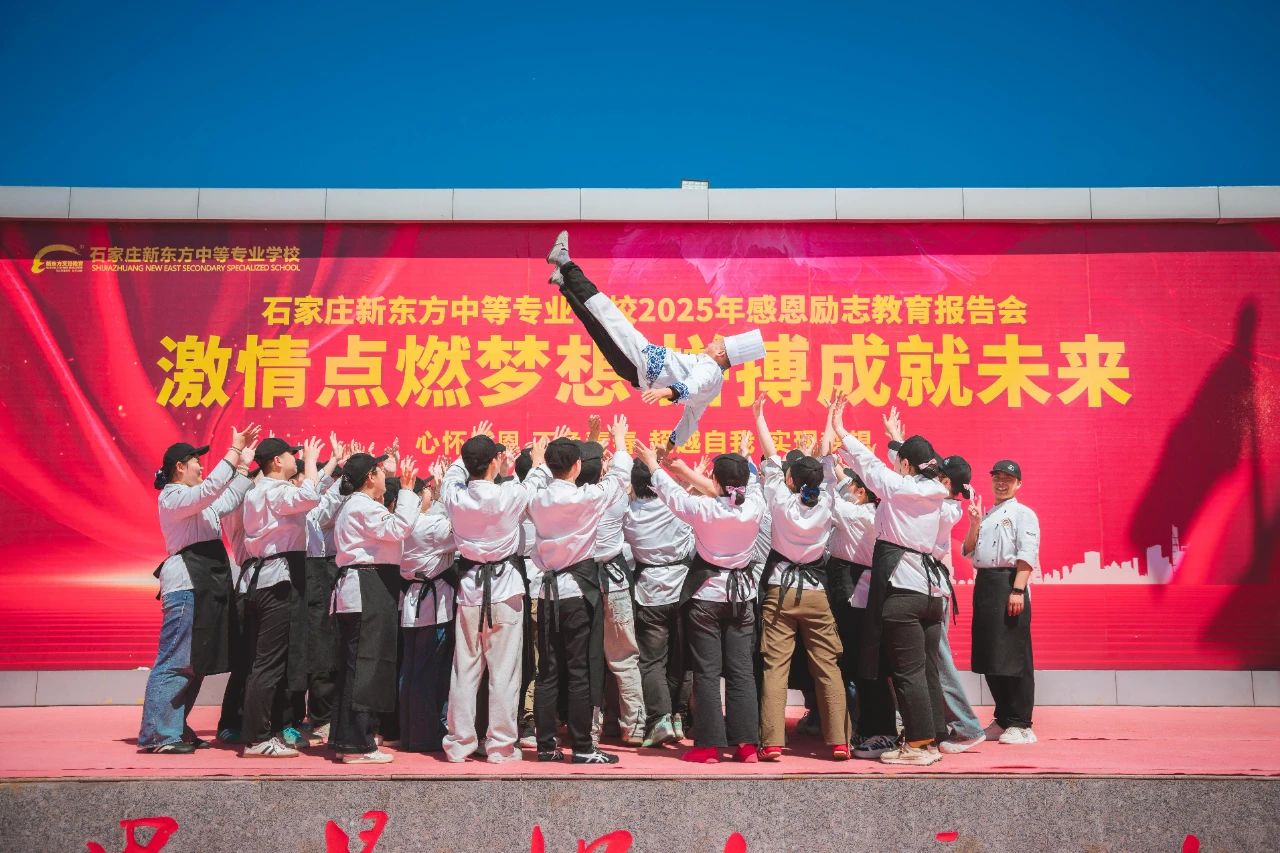 2090f43aee406b06ae491331d703d07b.jpg 2090f43aee406b06ae491331d703d07b.jpg