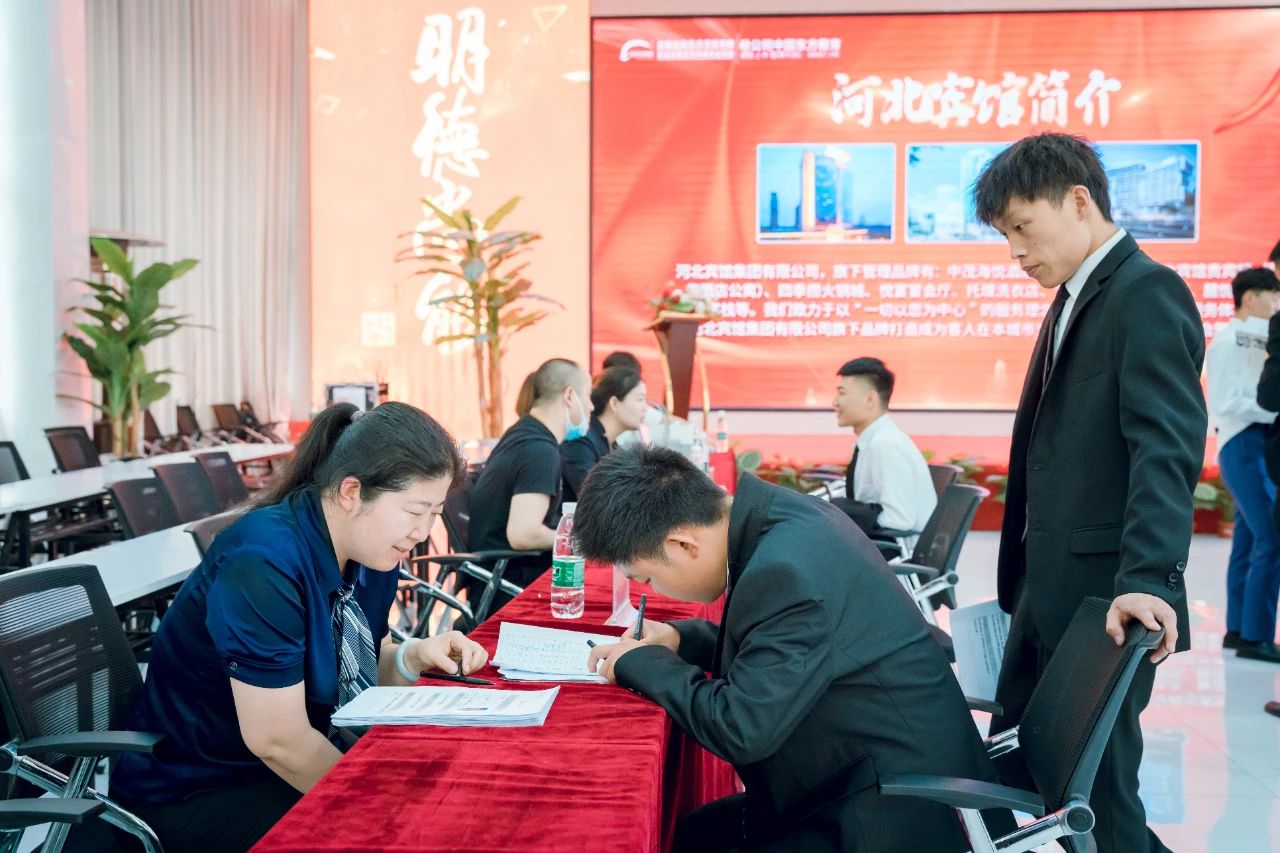 9859966327c71f4f999be805df11750a.jpg 9859966327c71f4f999be805df11750a.jpg