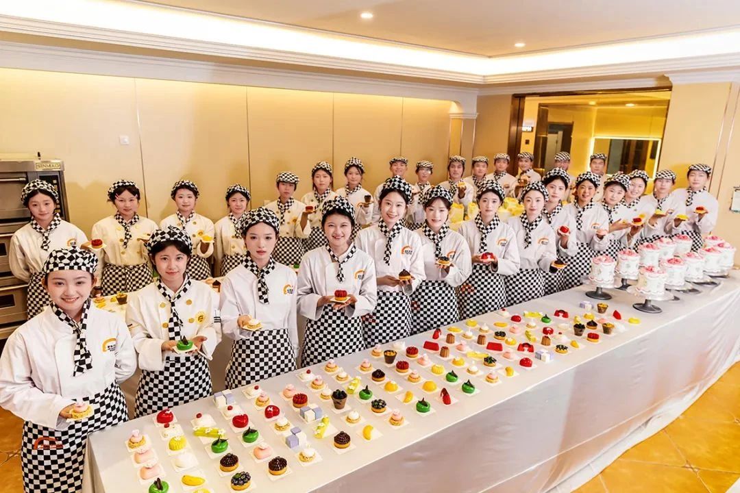 c6645e955fcf34a59ee0ddc3036cea38.jpg c6645e955fcf34a59ee0ddc3036cea38.jpg